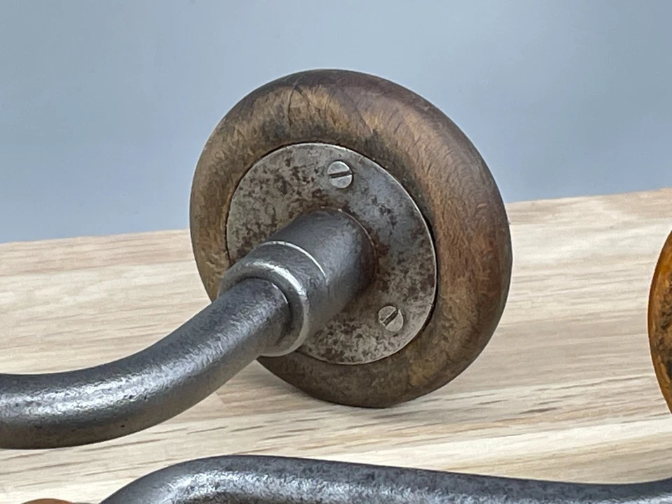 2 Vintage Drill Brace Ratchet 10” Sweep & 8" Hand Brace Hand Drill Auger Tool - Image 3 of 4