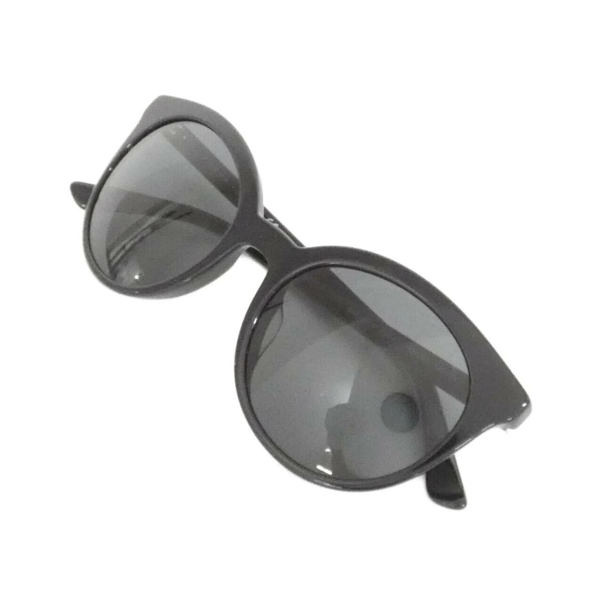 Prada SPR02X F Sunglasses Unisex Excellent Frame 14cm Wide Eyewear thumbnail 2