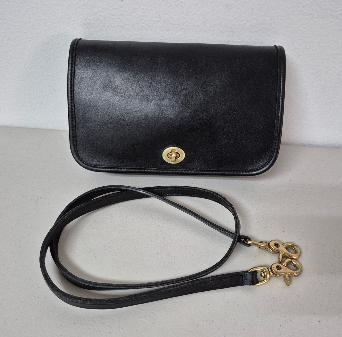 Vintage COACH #9755 Black 