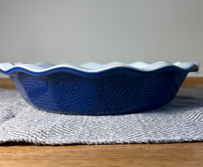 Emile Henry 9  Scalloped Fluted Blue Baking Pie Dish France 31-71