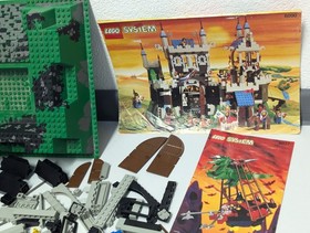 Lego Castle Lot Bundle Knights Knights Flags 6080 6081 6074 6073 6086 6090 6085