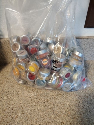 Scentsy Lot of 119 Mini Party Testers Wax Melts Samples. Mixed Scents - Picture 2 of 2