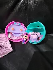 ROLLER CHICK LOL MINI SERIES Doll