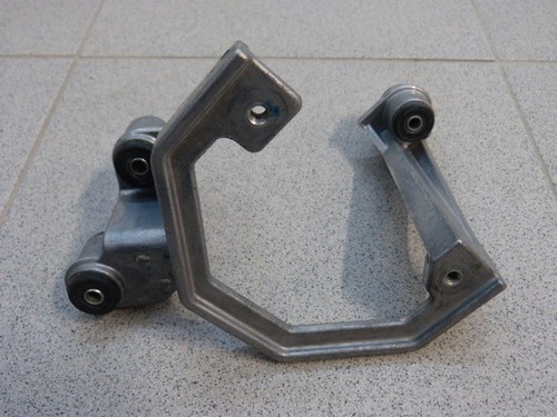 Chevrolet Corvette C7 Halter Pumpe Vakuumpumpe Bremskraftverstärker 22895342