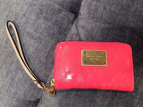 michael kors est 1981 wallet