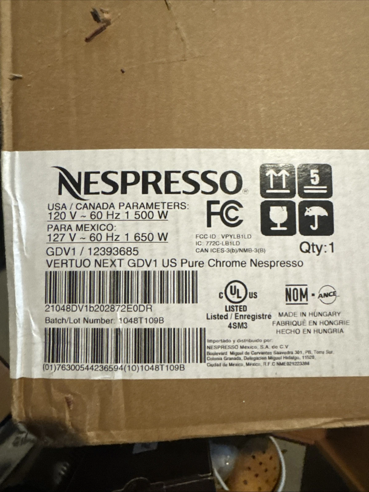 New In Box Nespresso Vertuo Next GDV1 Pure Chrome