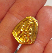 Religious gold tone Jesus Christ First Holy Communion lapel pin brooch medal