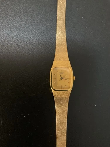 Vintage Seiko Quartz Gold Tone Watch For Women 2P21 5080