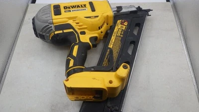 DEWALT DCN660 20V PAPIERBAND RAHMENNAGLER MIT BATT UND CHGR (TDY031532) - Bild 1 von 4
