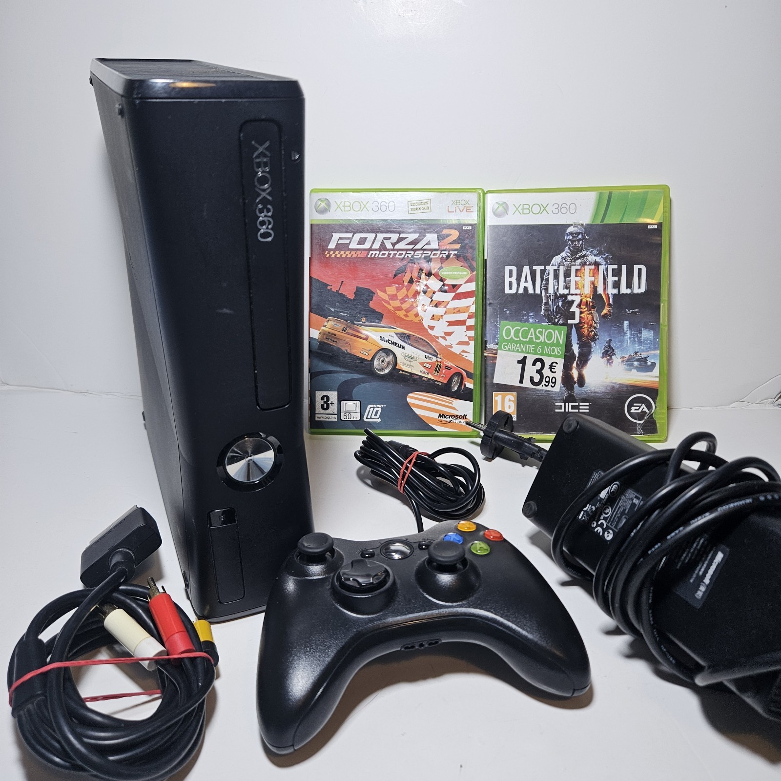 Xbox 360 Slim Console Completa Bundle con Giochi Cavi e Controller TESTATA