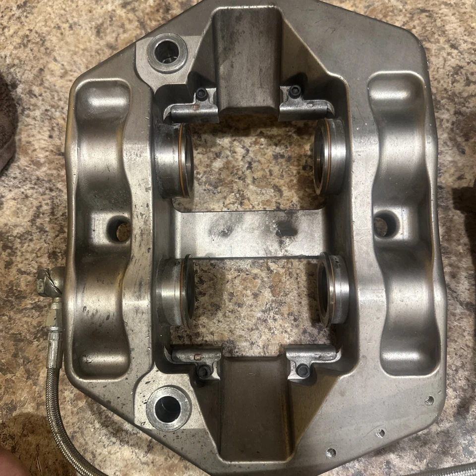 2 Performance Friction Racing Monoblock Brake Calipers 22.323.365.410.01 & 02 - Image 4 of 4