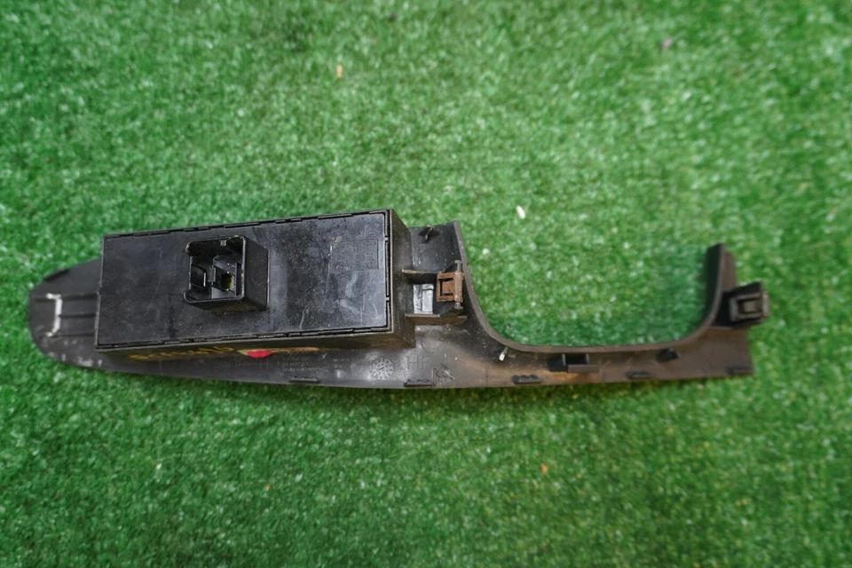 Interruptor de ventana del conductor Volkswagen Jetta 2006 07 OEM 1K4959857B Foto 4 de 4