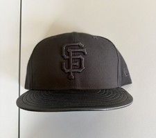 New Era San Francisco Giants 9FIFTY Blackout Snapback Leather Visor Hat