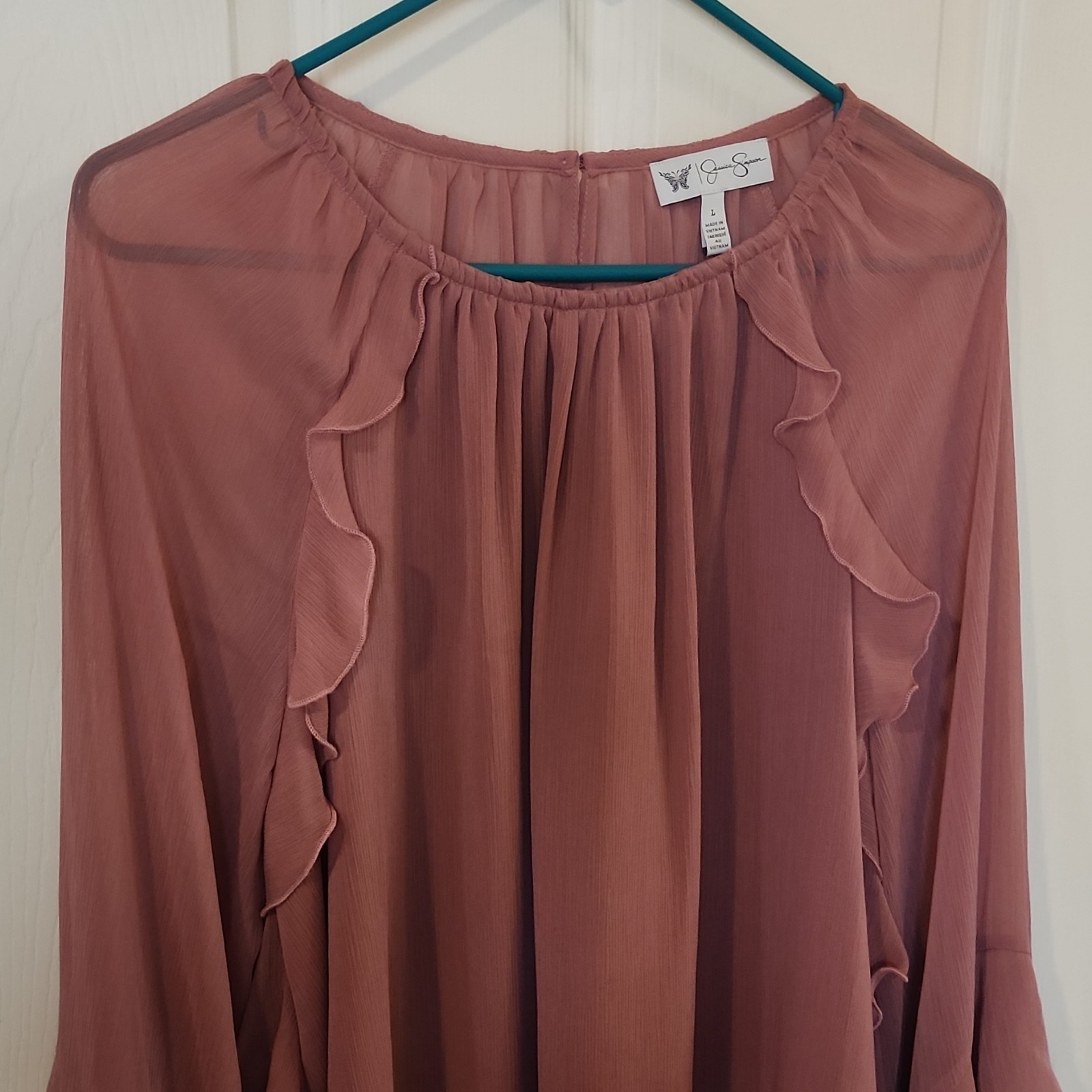 Jessica Simpson Women’s Pink Solid Sheer Chiffon Ruffle Button Blouse L
