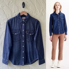 Levi's Women Small Blue 100 Cotton Pearl Snap Essential Western Denim Shirt NWT