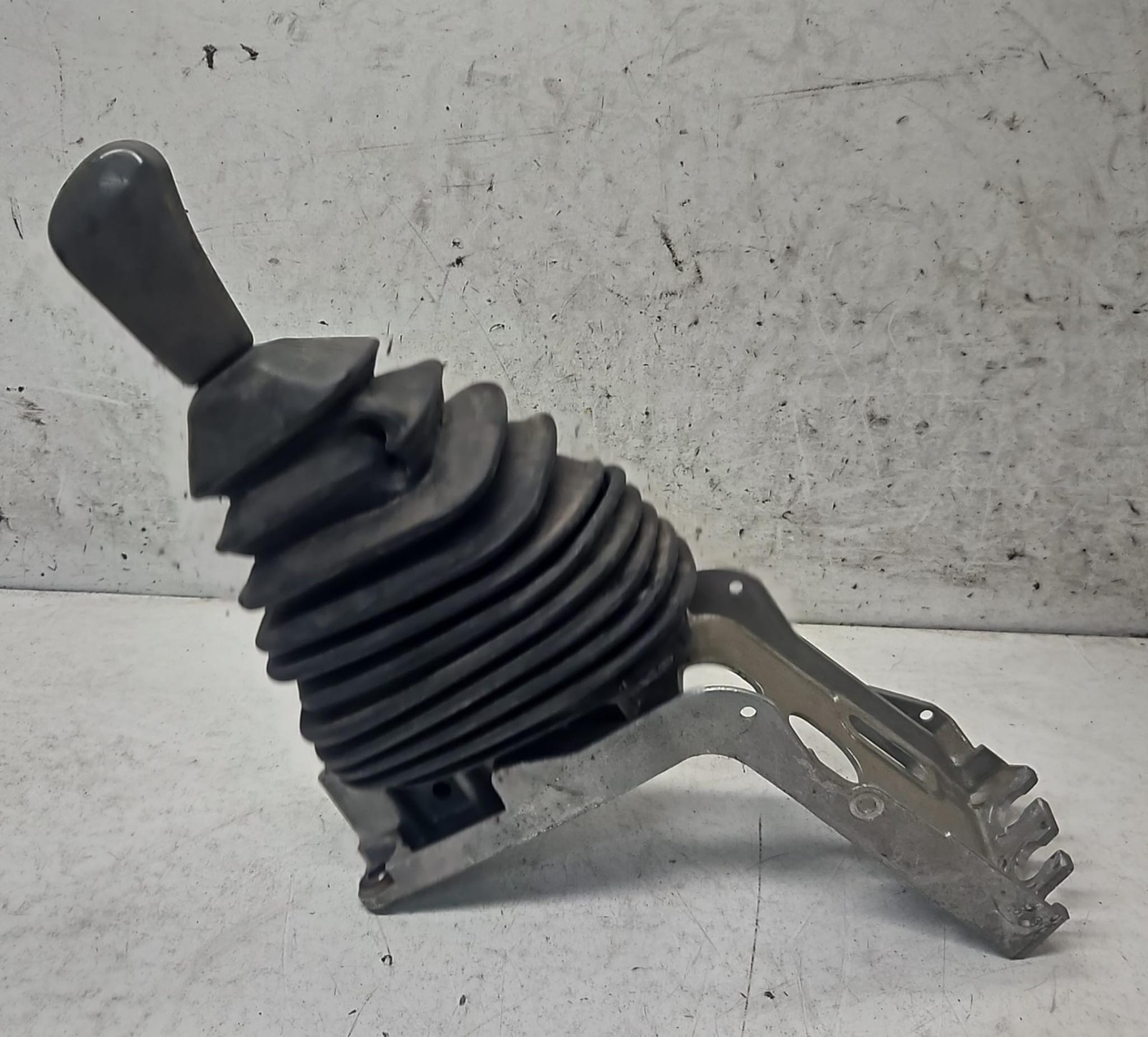 LEVA CAMBIO PER ISUZU K35 Serie diesel 2800 (95>06)