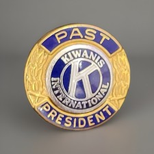 Kiwanis International Past President Enamel 1/10 10 K Gold Filled Pin 