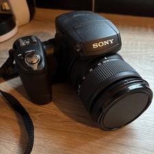 Sony Cyber-shot DSC-R1   Digital Camera - APSC Carl Zeiss - Read Description 