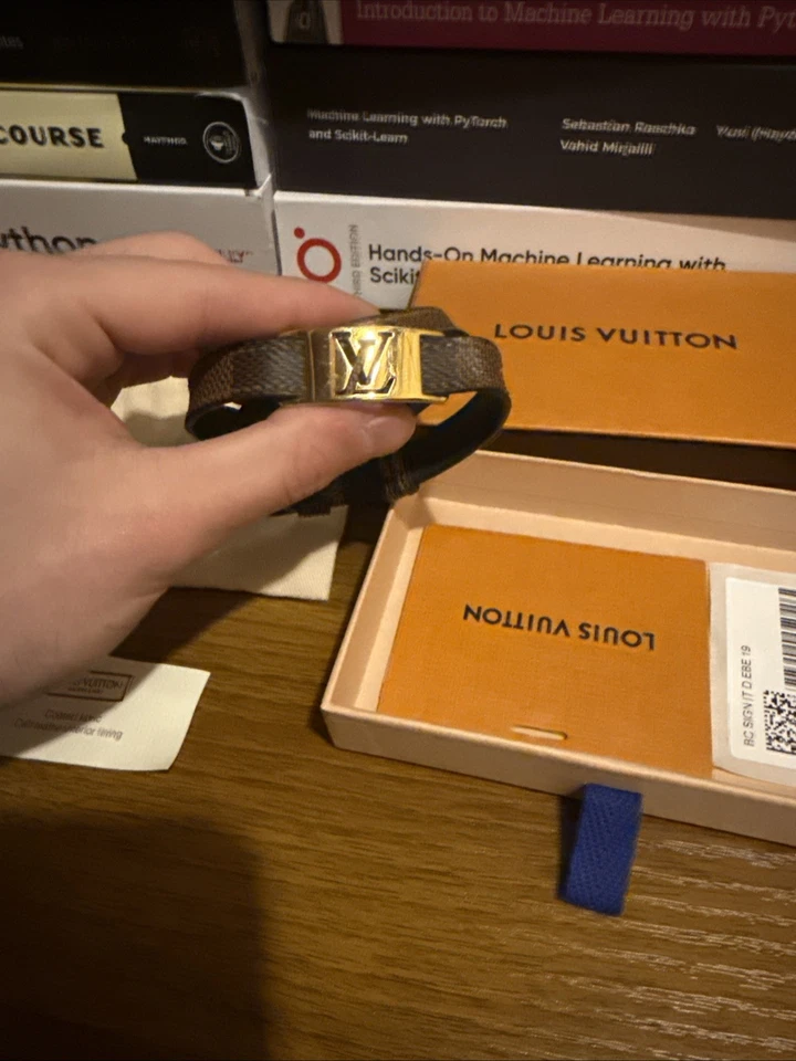 Pulsera Louis Vuitton Sign It M6623E Foto 2 de 4