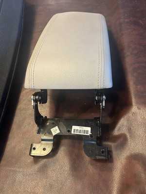 2015-2017 Hyundai Sonata Armrest Center Console Cover Lid OEM Gray