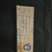 Robin Yount’s 3000th Career Hit Unused Game Ticket 