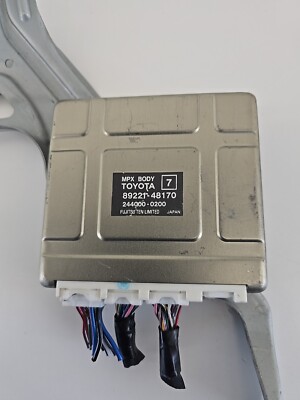 2003 Toyota Highlander Multiplex Network Computer Control Module OEM 89221-48170