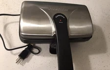 Chef's Choice PizzellePro Toscano Express Bake Maker Model 834 Pizzelle Cookies