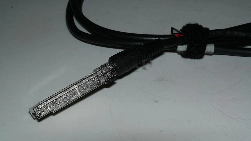 HP Molex 73930-0102 17-05157-04 2M SFP-SFP Copper Fibre Channel FC Cable - Image 4 of 4