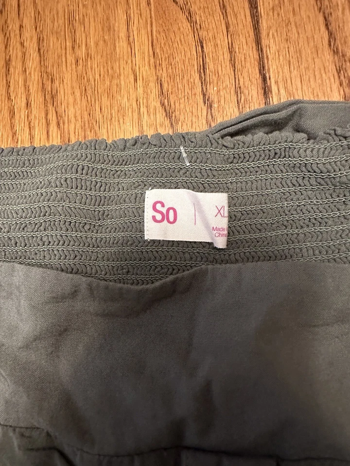 SO (Kohl’s) Women’s XL Green Button Up Skirt w/ Tie at Waist. NEW Without Tags - Image 3 of 3