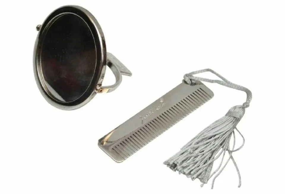 Espejo y peine de doble cara Judith Leiber, se vende por separado, elige del menú Foto 2 de 4