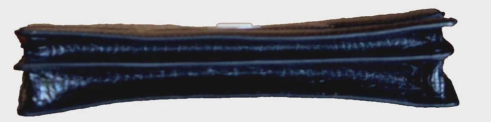 Bolso clutch de noche vintage con patrón de cocodrilo Antonio Melani Foto 3 de 4