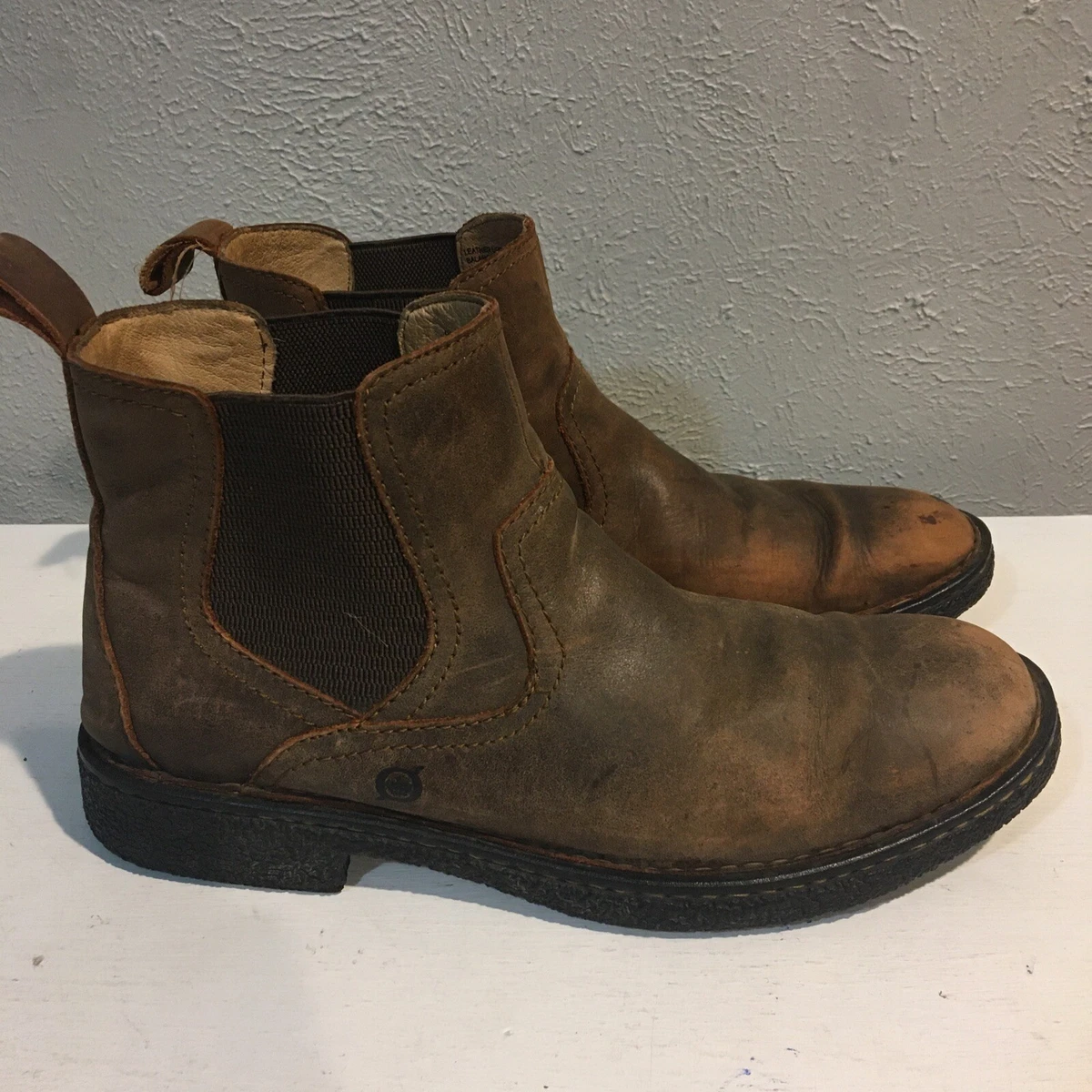 Chelsea boots by born cheap