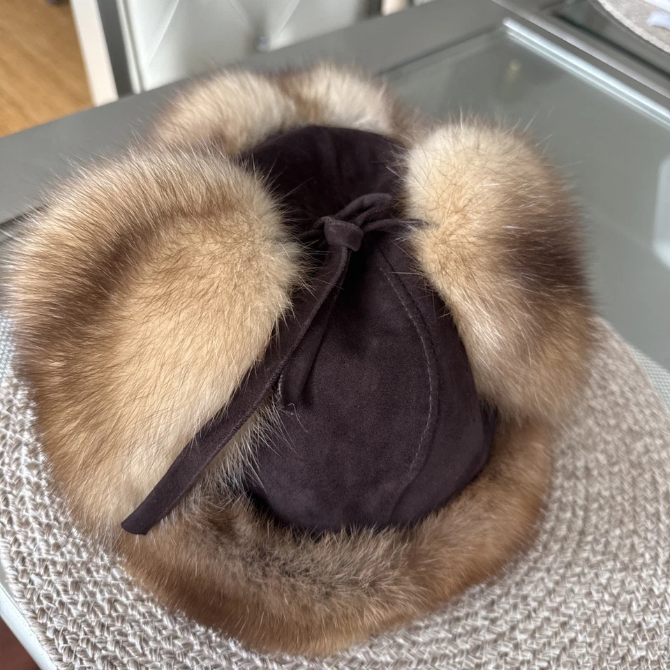 Sombrero de invierno de piel de sable, marca LaFuria, hecho en Italia Foto 3 de 4