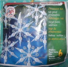 The Beadery beaded snowflake Christmas tree ornament kit NIP makes 6 white blue