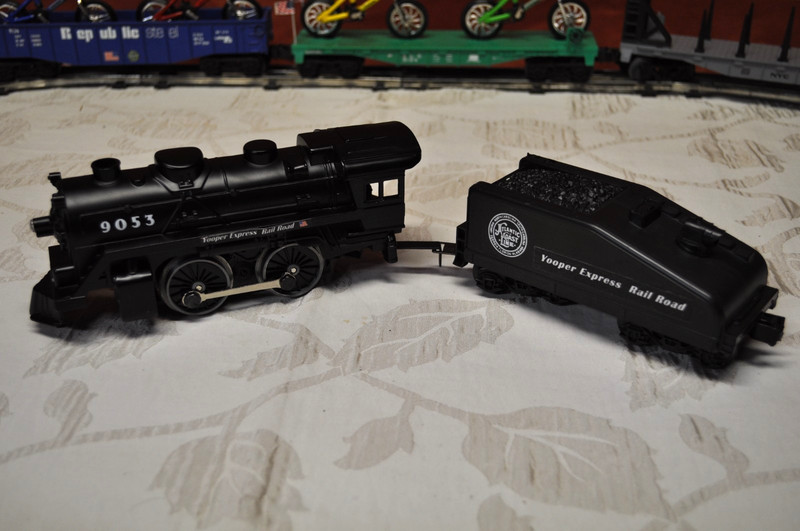 Lionel 9053 Locomotive & Tender  ~ Yooper Express Rail Road-   watch Video
