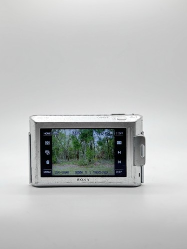 Sony Cyber-shot DSC-T90 12.1MP DigiCam (Zeiss Lens) - Silver + battery - TESTED - Picture 3 of 6