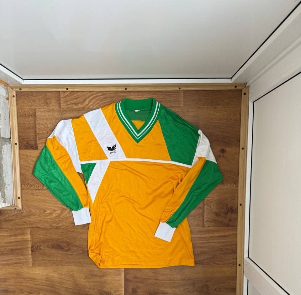 Vintage Erima Jersey Soccer Long Sleeve Retro 80s 80s M Football Shirt Jersey...