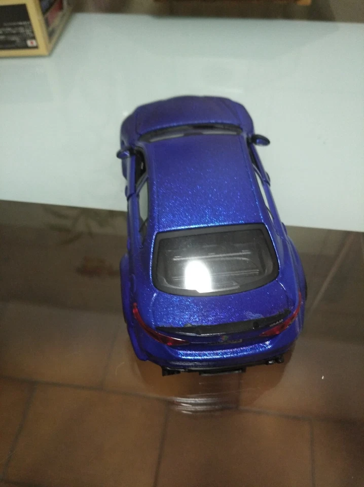 Modellino Alfa Romeo Giulia Kit DTM in Ferro scala 1: 24 Blu Metallizzato Burago - Immagine 4 di 4