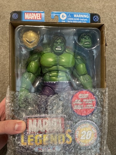 Marvel Legends Hulk Con Pipata - Action Figure 17 Cm - SDCC 2019 Exclusive 80th Anniversary