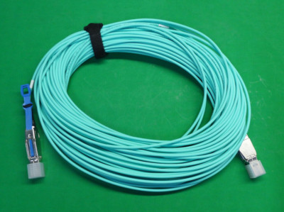 NEW Dell 30M 12GB Mini SAS Optical Patch Cable 2409Y