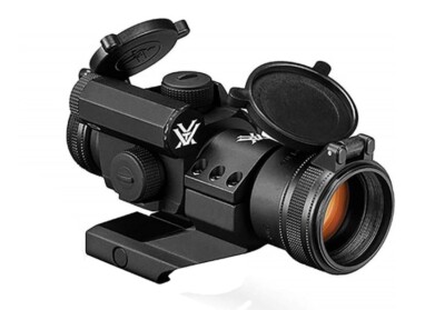 Vortex STRIKEFIRE レッドドットサイト ブラック Vortex Strikefire II Red/Green Dot Sight with Cantilever Mount for
