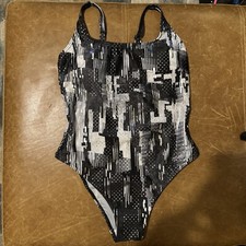 Zoggs Shimmer Sleekback Swimsuit Ladies Black & White Size 36 UK12 Worn Once