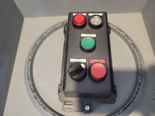 Allen Bradley Pushbutton Panel w/ Selector Switch, 800F-10X