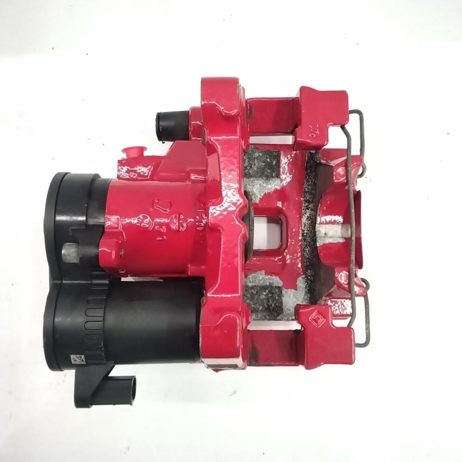 2019 MASERATI GHIBLI RED BREMBO REAR RIGHT CALIPER OEM 