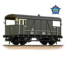 OO Gauge EFE Rail SE&CR 25T 'Dance Hall' Brake Van BR Departmental Olive Green
