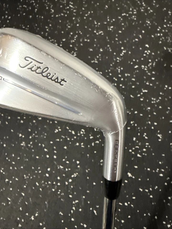 Titleist T250 Single 4 Iron AMT Red Steel Stiff RH 7370 NEW! - Image 3 of 4