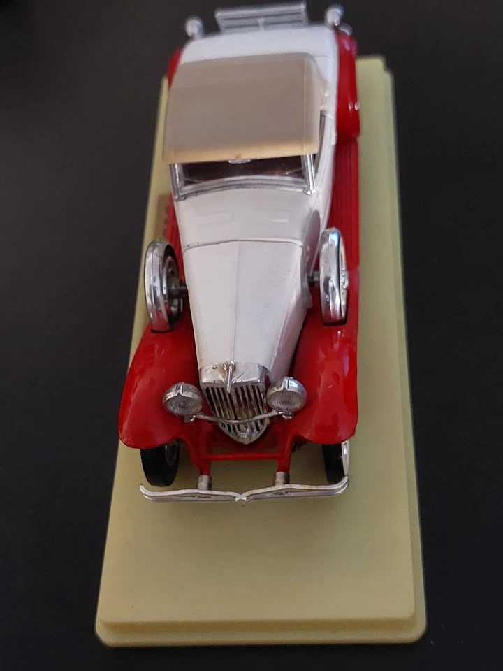 Duesenberg J 1931 blanche et rouge toit marron Solido Age D'Or N ° 156 éch 1/43 - Photo 4/4