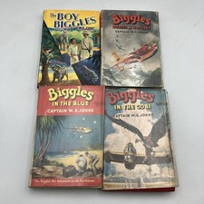 Biggles Books Bundle x 4 W E Johns Hodder & Stoughton