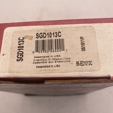 RAYBESTOS Ceramic SGD1013C Brake Pads Made In USA Fits 2004-2005 Hyundai XG350