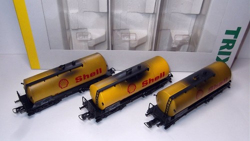 Trix H0 23809 – dreiteiliges Kesselwagen-Set Shell, KKK, unbespielt, OVP | Condition: Gebraucht